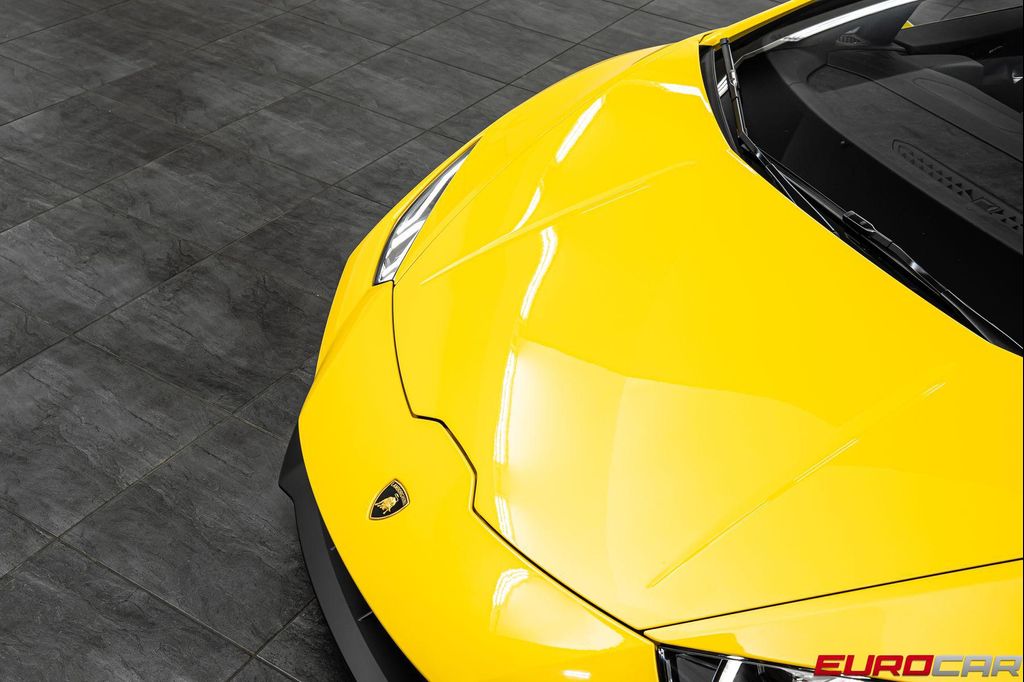 2021 Lamborghini HURACAN EVO COUPE 照片 9