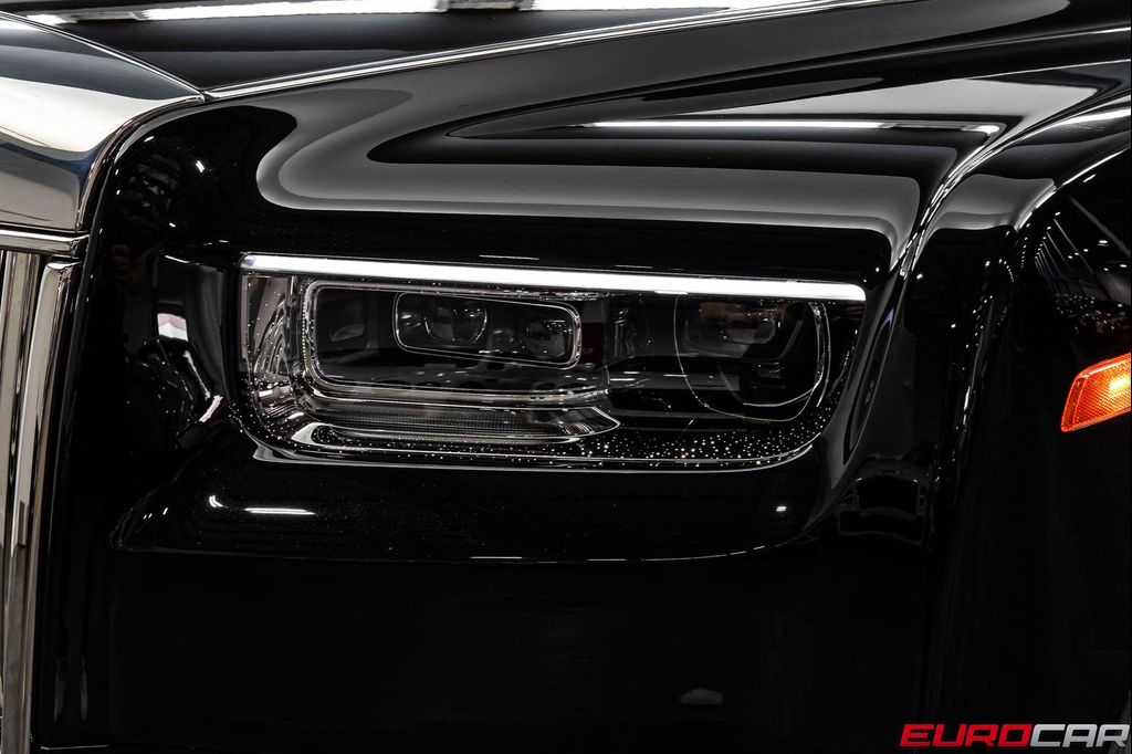 2024 ROLLS-ROYCE PHANTOM — миниатюра 12