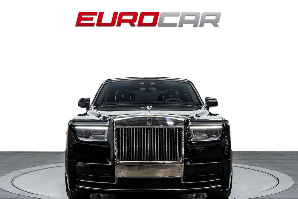 صورة 10 لـ 2024 ROLLS-ROYCE PHANTOM