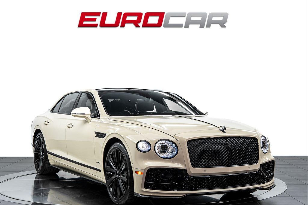 صورة 7 لـ 2024 Bentley FLYING SPUR SPEED EDITION 12