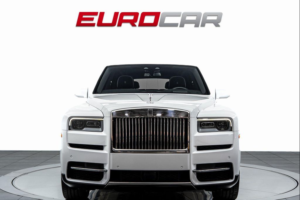 صورة 10 لـ 2020 ROLLS-ROYCE CULLINAN