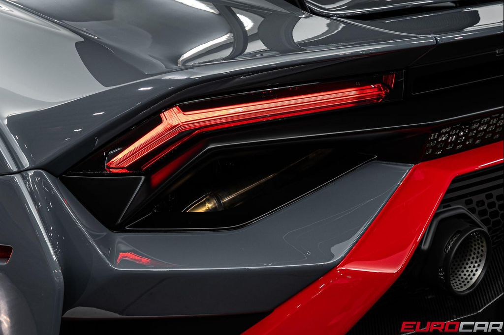 صورة 24 لـ 2023 Lamborghini HURACAN STO COUPE