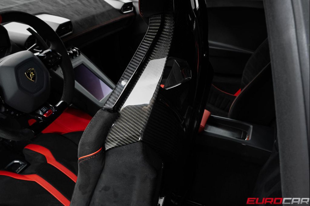صورة 45 لـ 2023 Lamborghini HURACAN STO COUPE
