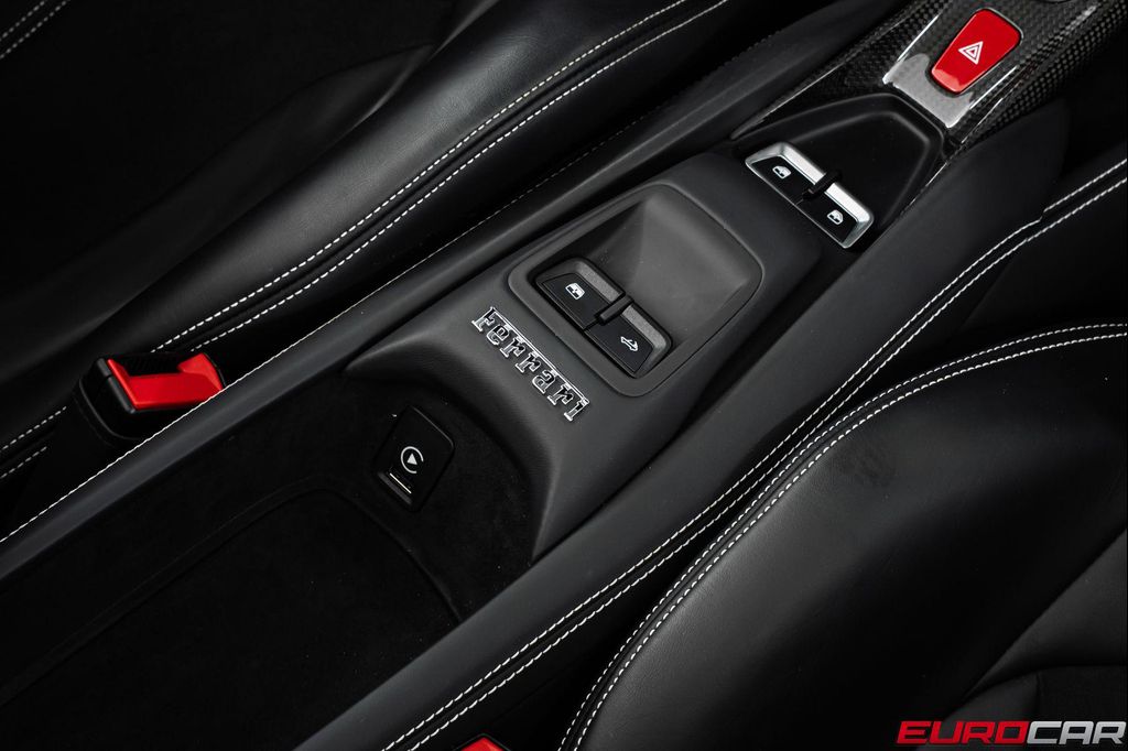 صورة مصغرة 35 لـ 2022 Ferrari F8 SPIDER BASE