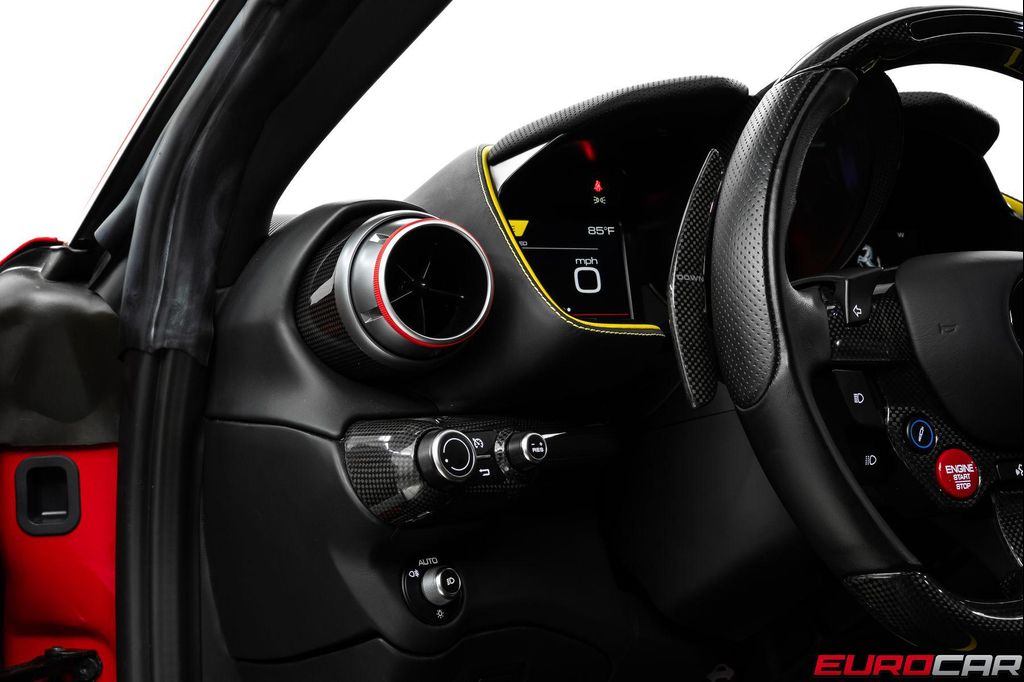 2021 Ferrari 812 SUPERFAST BASE — миниатюра 28