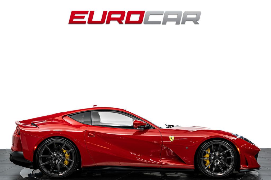 2021 Ferrari 812 SUPERFAST BASE 照片 6