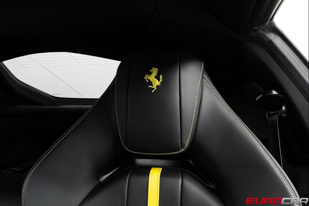 2021 Ferrari 812 SUPERFAST BASE — миниатюра 43