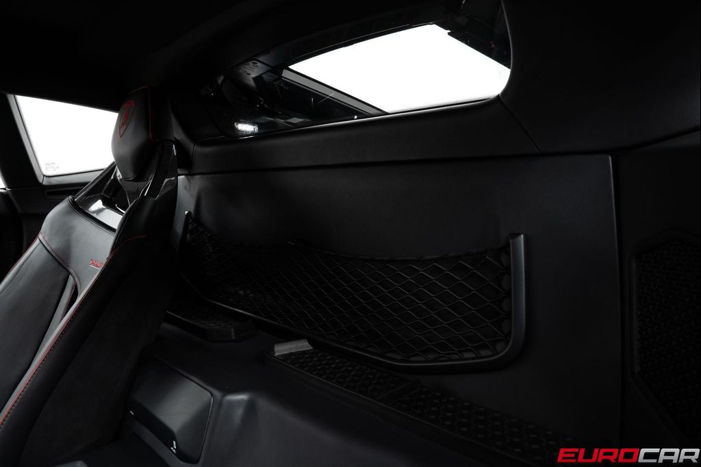 2021 Lamborghini HURACAN EVO COUPE 缩略图 38