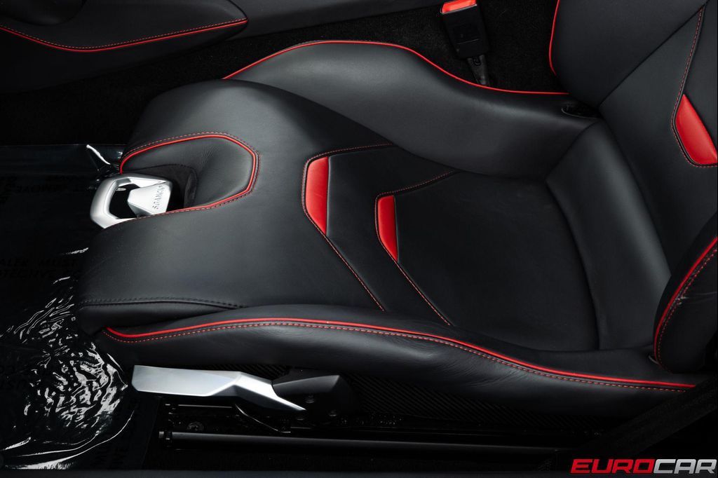 2021 Lamborghini HURACAN EVO COUPE 缩略图 42