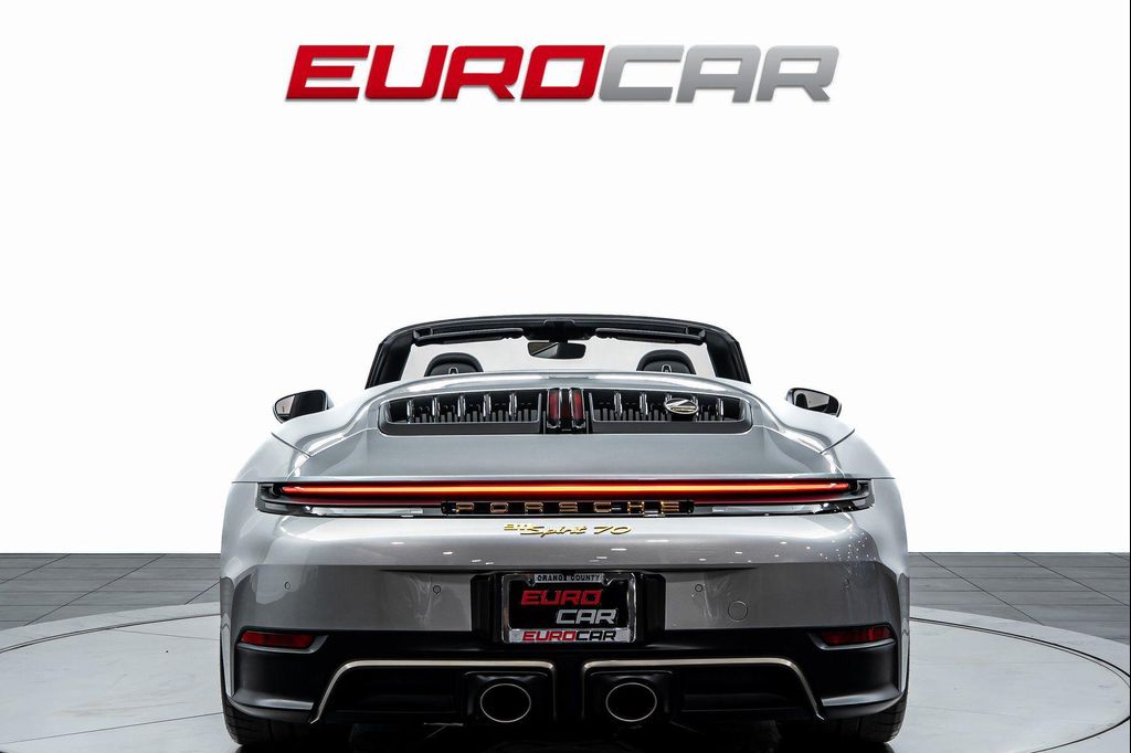 2026 Porsche 911 CARRERA 4 GTS 照片 5