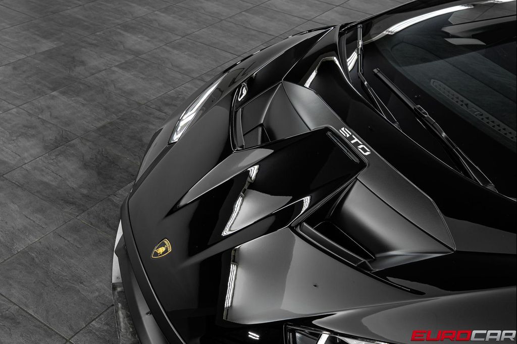 2022 Lamborghini HURACAN STO COUPE 照片 9