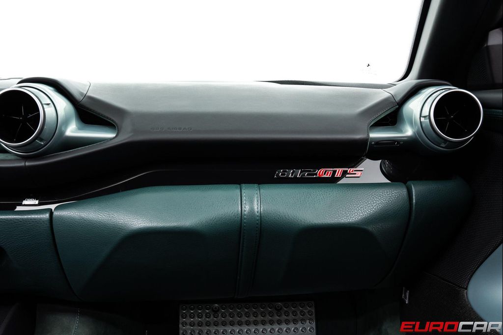 2022 Ferrari 812 GTS BASE — миниатюра 41
