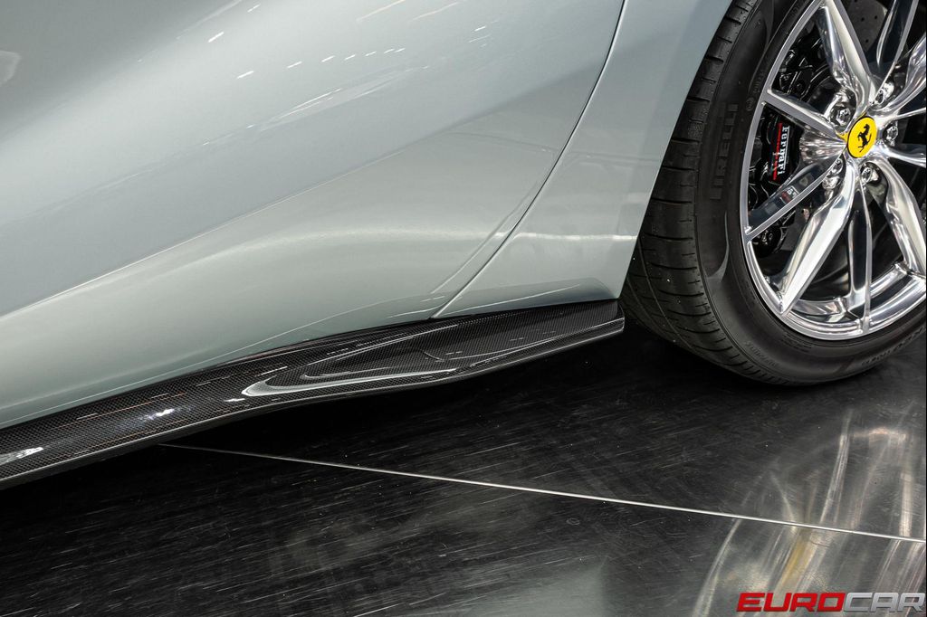 2022 Ferrari 812 GTS BASE — миниатюра 19