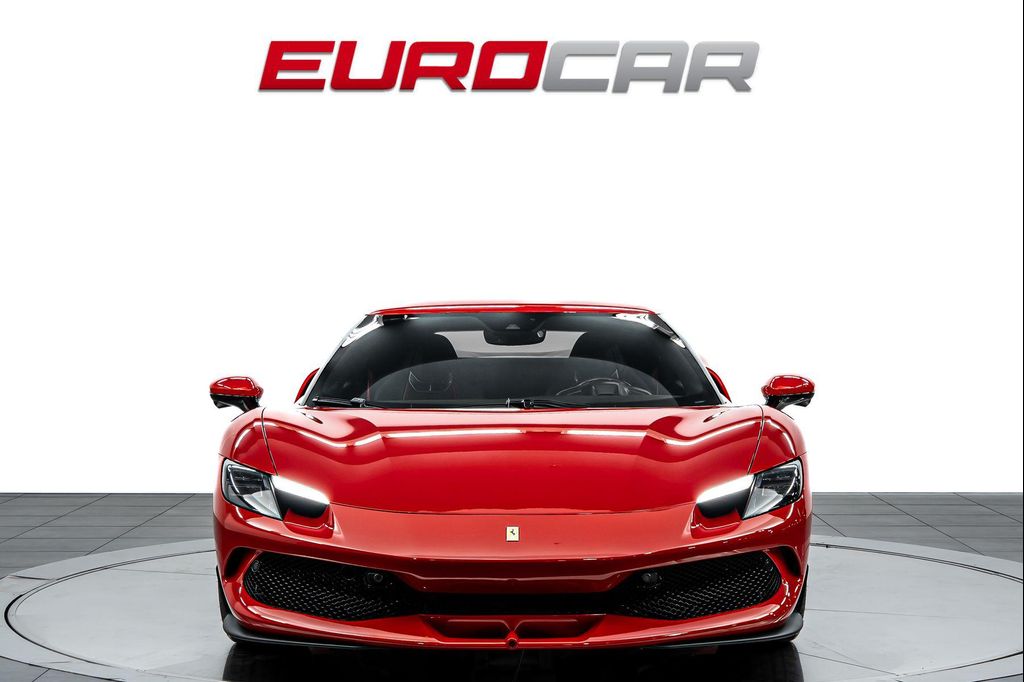 2022 Ferrari 296 GTB BASE 缩略图 8