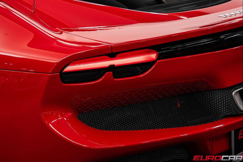 2022 Ferrari 296 GTB BASE 缩略图 20