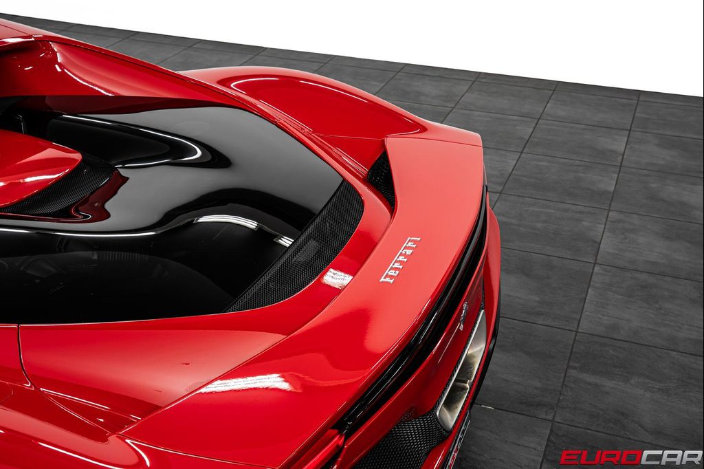 2022 Ferrari 296 GTB BASE 缩略图 19