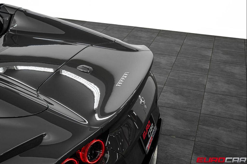 2023 Ferrari 812 GTS BASE — миниатюра 25
