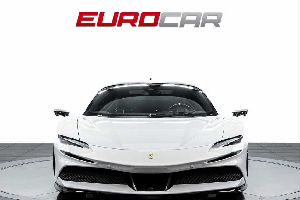 2022 FERRARI SF90 STRADALE STRADALE — фото 8