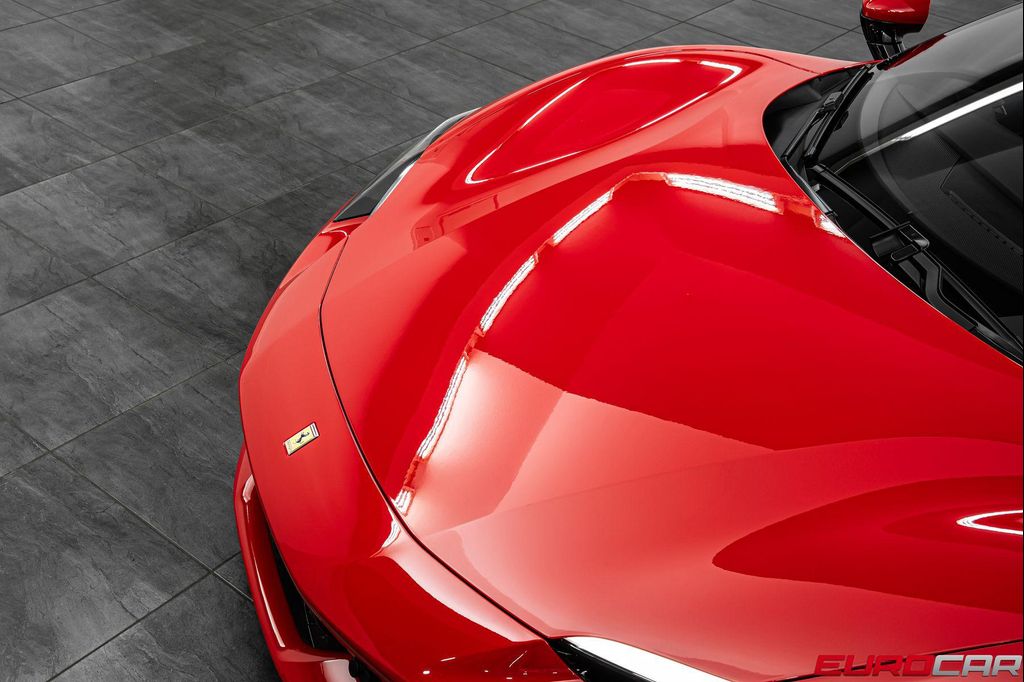 صورة 9 لـ 2023 Ferrari 296 GTB BASE