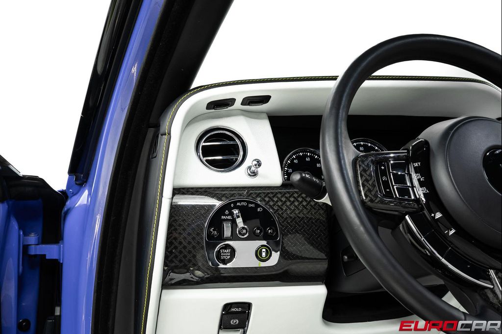 2021 ROLLS-ROYCE CULLINAN — миниатюра 30