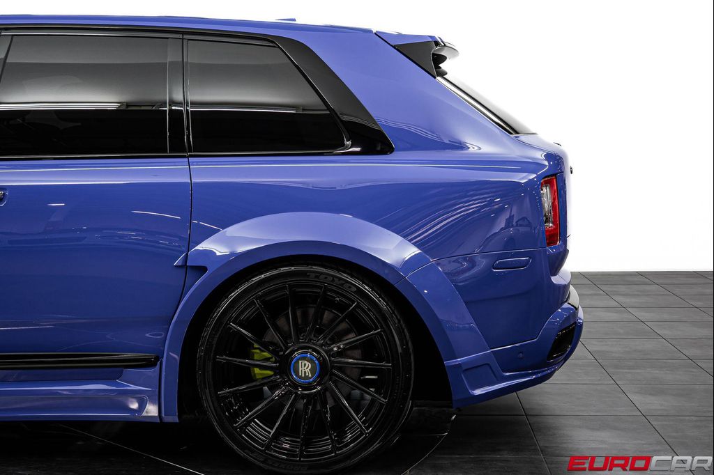 2021 ROLLS-ROYCE CULLINAN — миниатюра 16