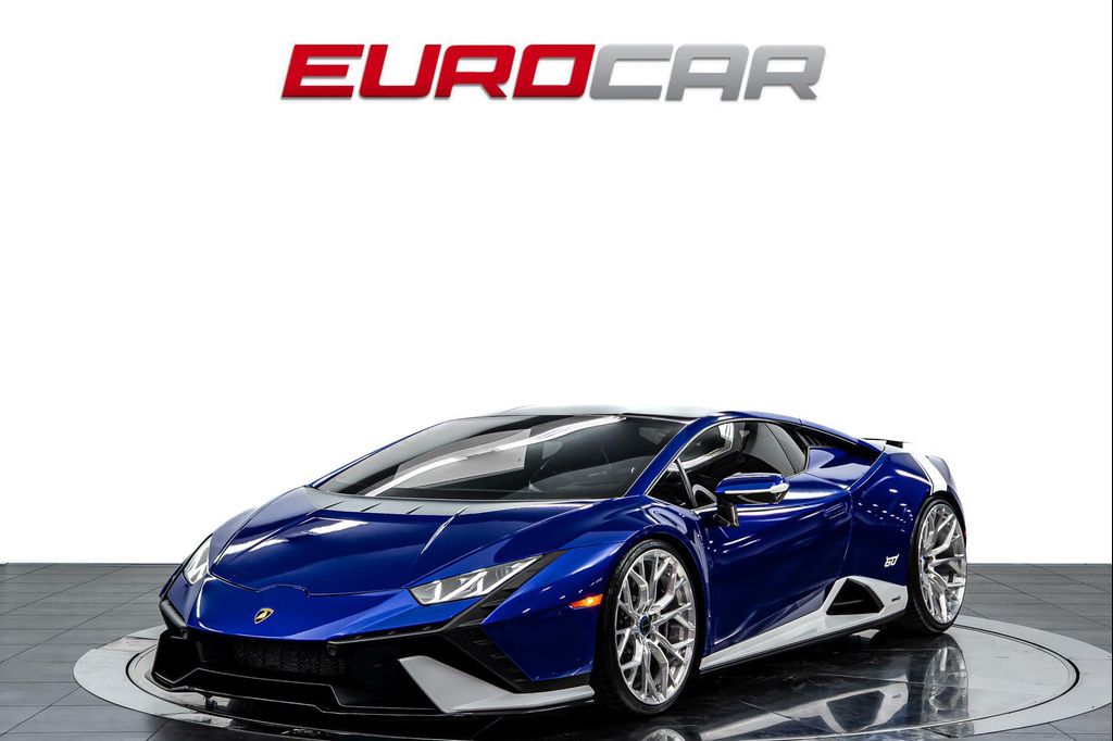 2023 Lamborghini Huracan Tecnica