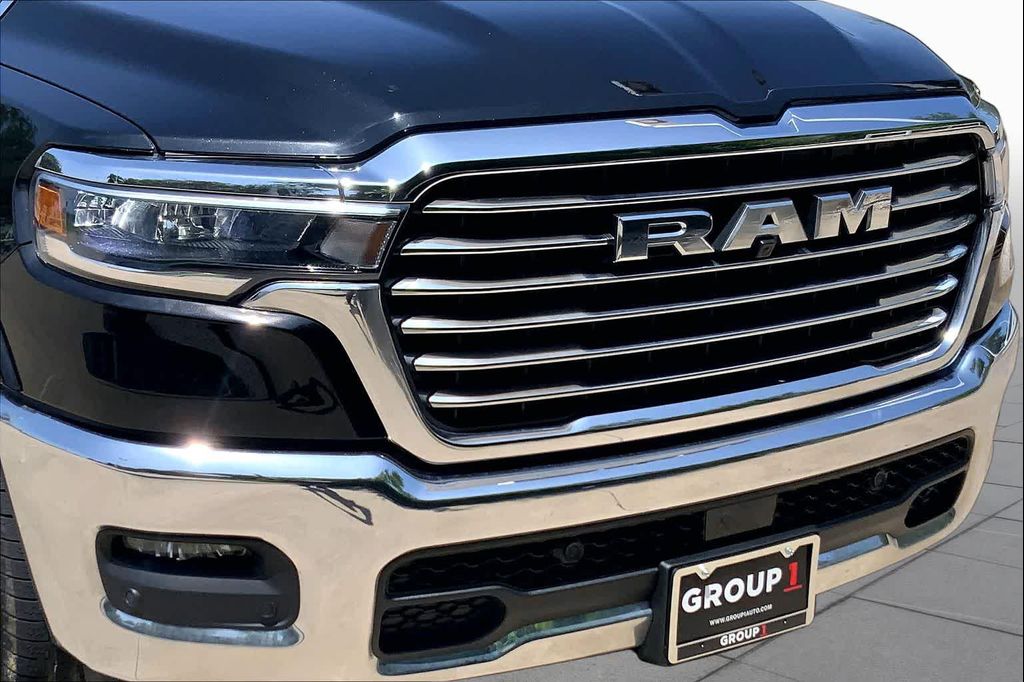 2026 RAM 1500 LARAMIE thumbnail 29