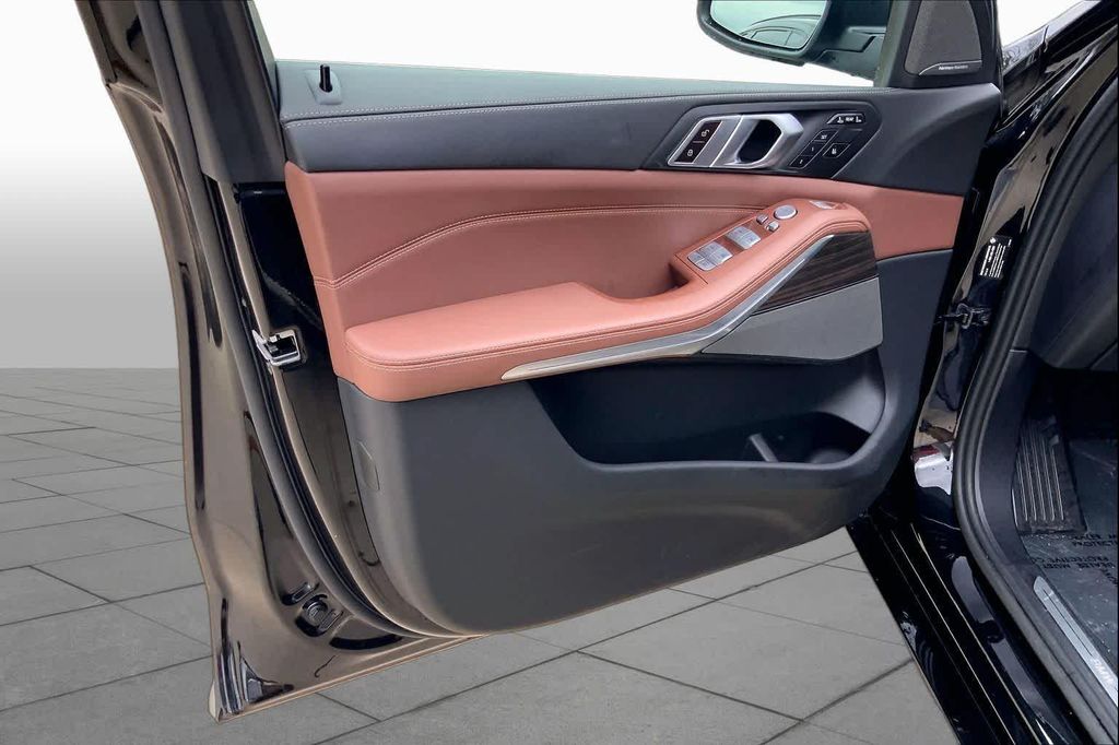 2024 BMW X7 XDRIVE40I 缩略图 22