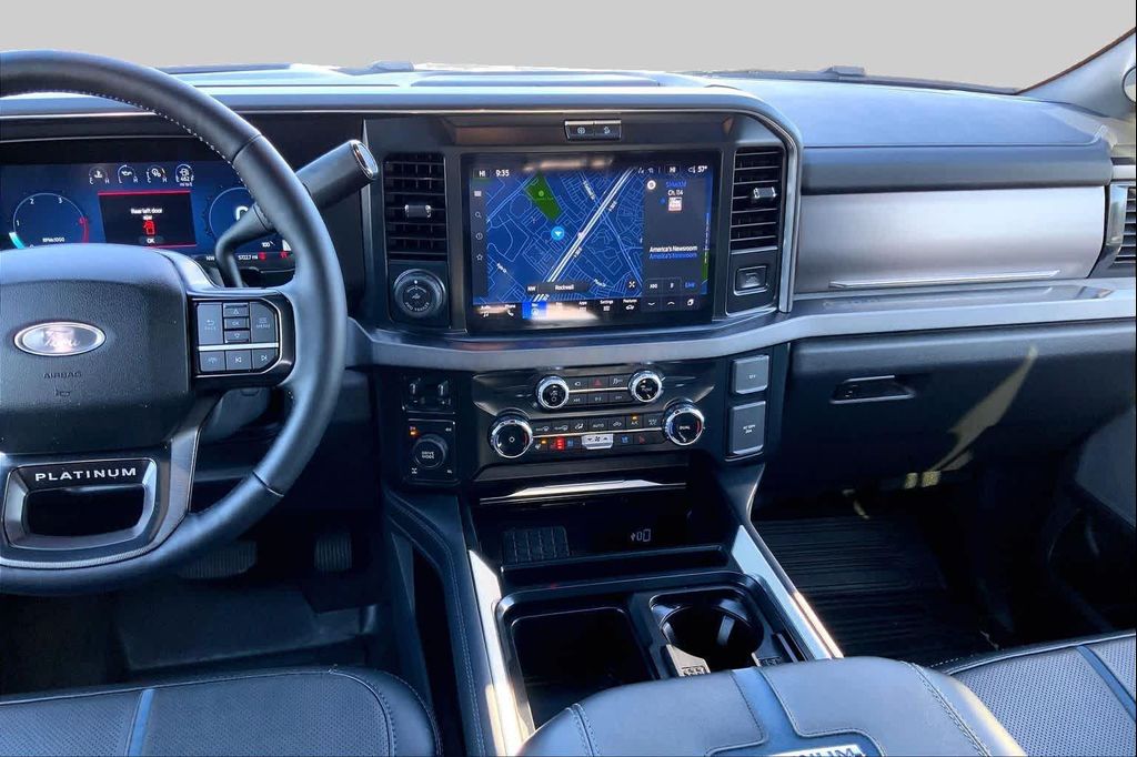 2026 FORD F-250 PLATINUM 照片 10