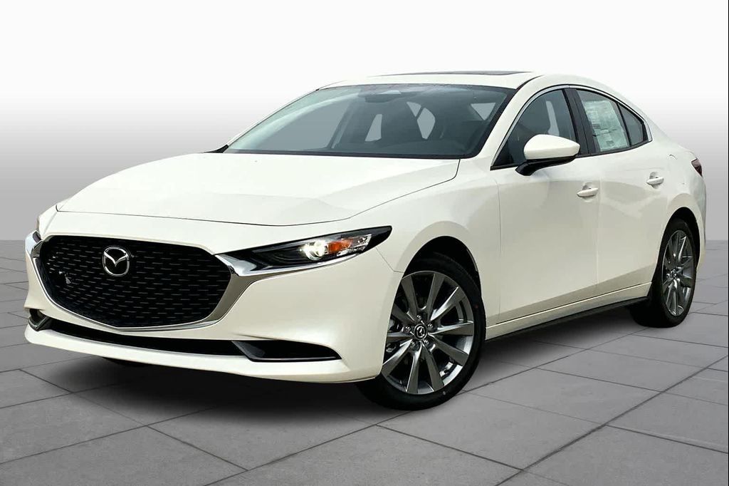 New 2026 Mazda Mazda3 FWD w/Preferred Package