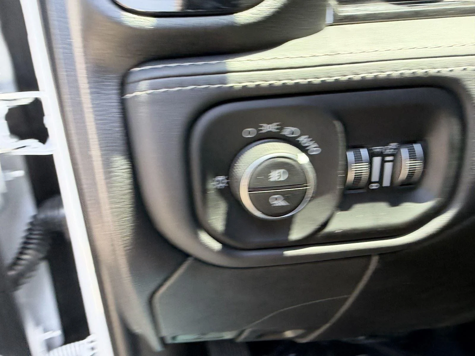 2026 RAM 2500 LIMITED — миниатюра 20