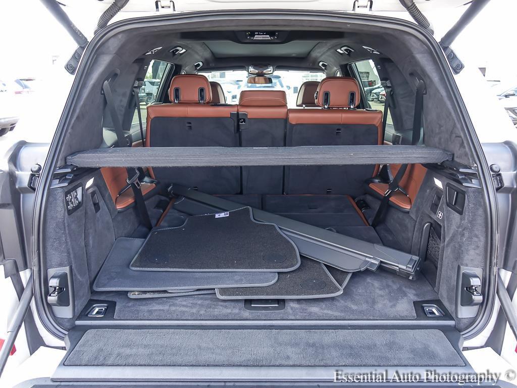 صورة مصغرة 25 لـ 2025 BMW X7 M60I