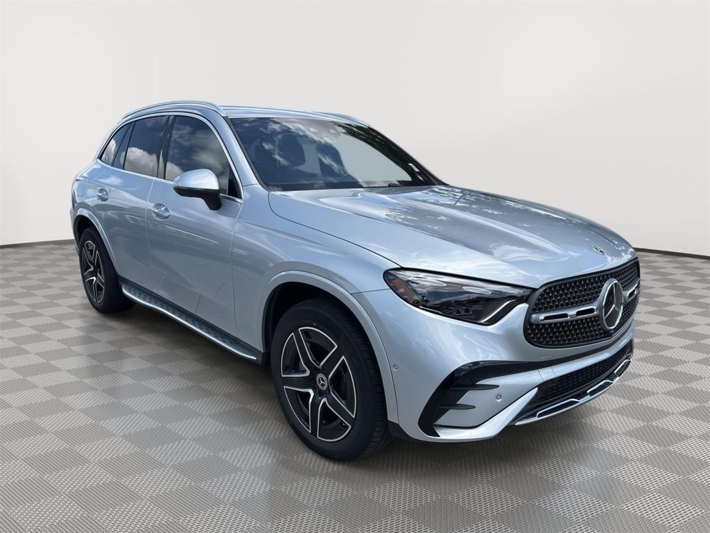 New 2026 Mercedes-Benz GLC 300 4MATIC