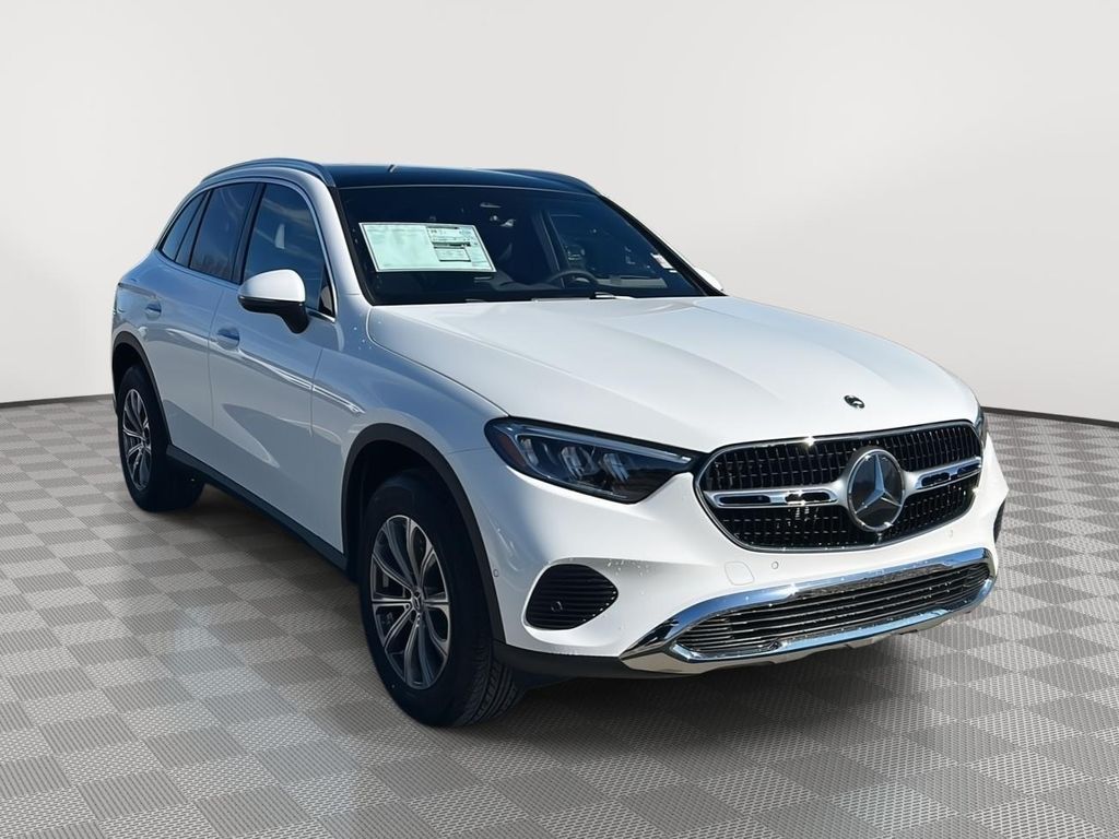 New 2026 Mercedes-Benz GLC 300 4MATIC