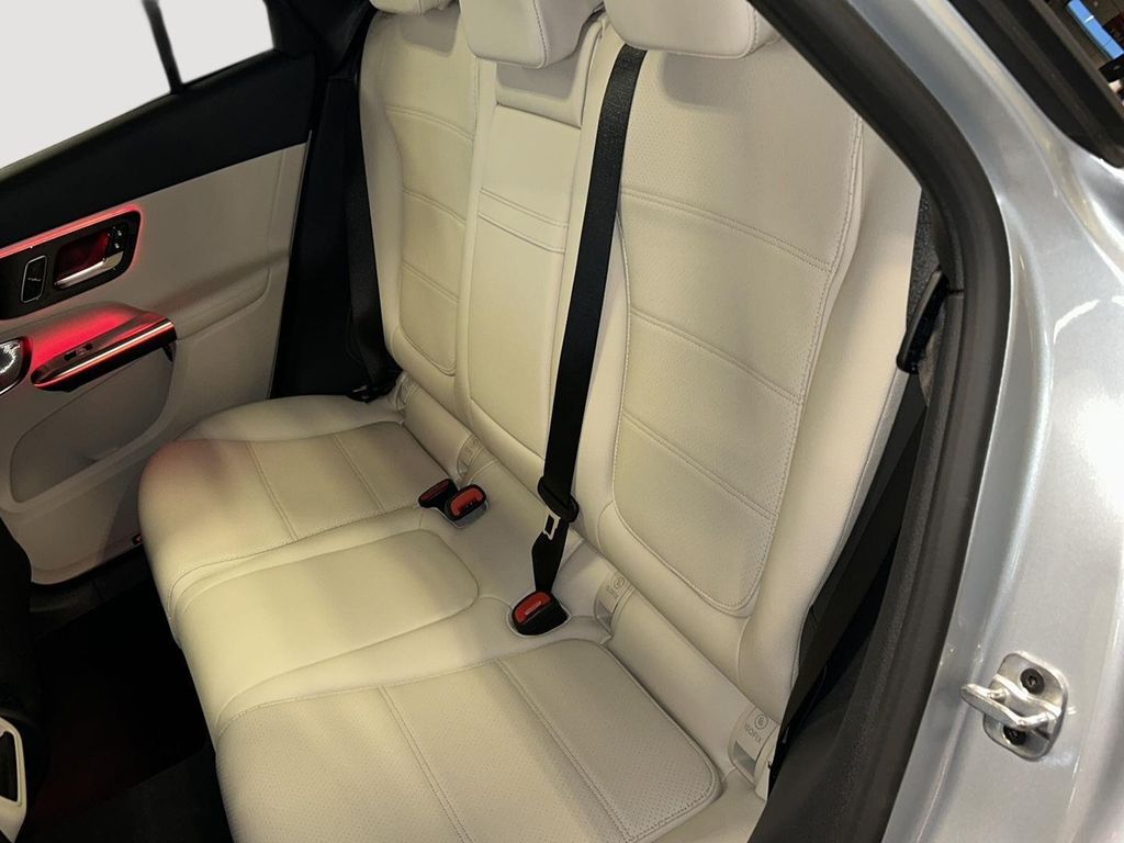 صورة مصغرة 26 لـ 2026 Mercedes-BENZ GLC