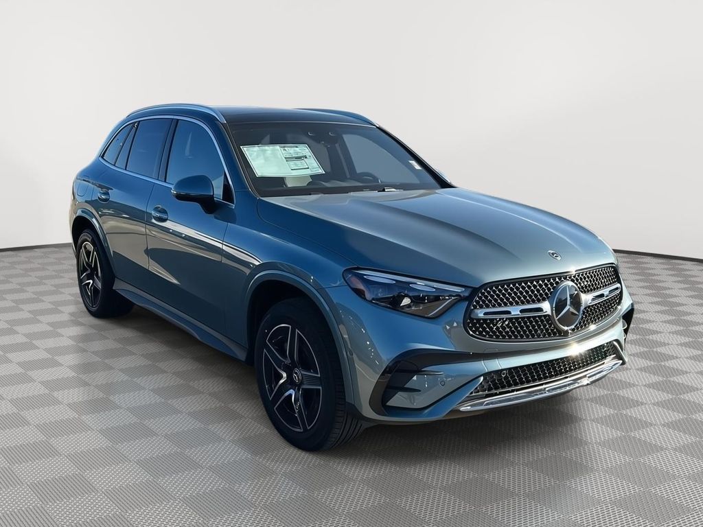 New 2026 Mercedes-Benz GLC 300 4MATIC