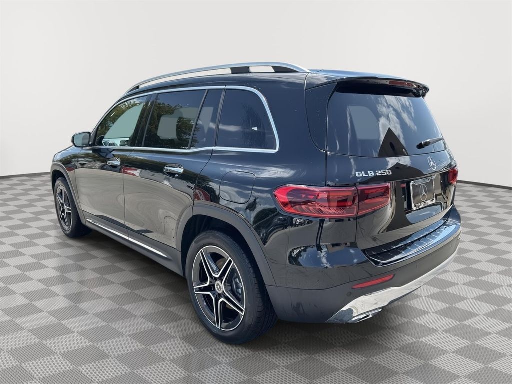 2026 Mercedes-BENZ GLB 照片 5