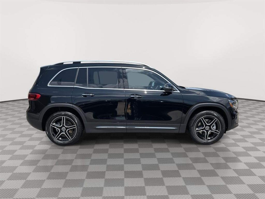 2026 Mercedes-BENZ GLB 照片 2