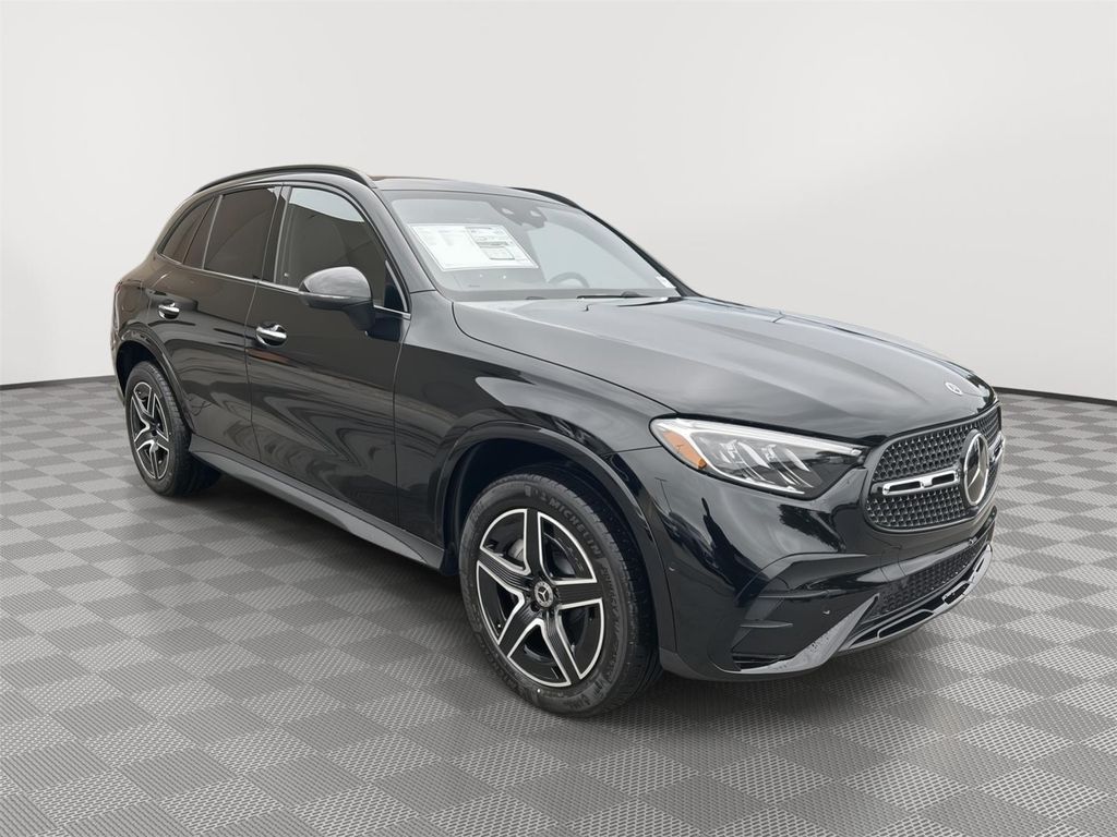New 2026 Mercedes-Benz GLC 300 4MATIC