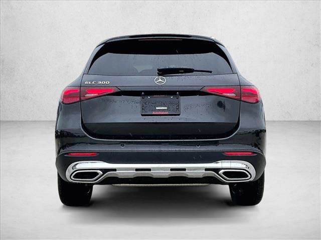 MERCEDES-BENZ GLC - 4