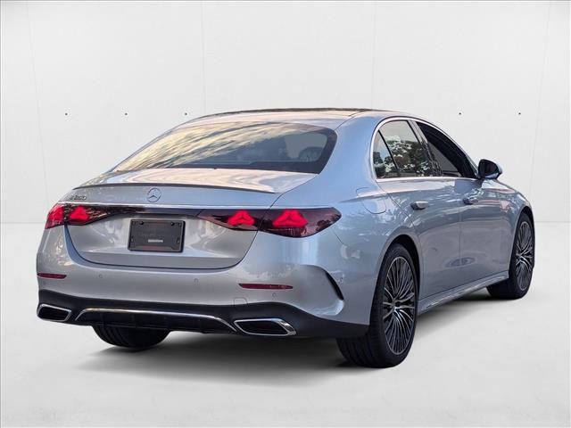 MERCEDES-BENZ E-CLASS - 3