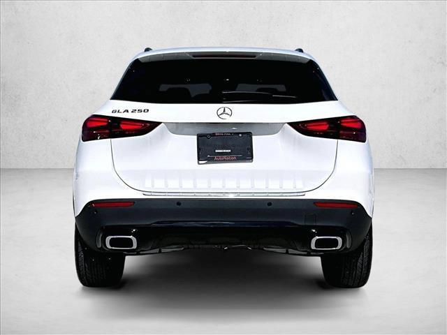 MERCEDES-BENZ GLA-CLASS - 4