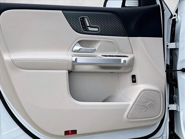 2026 Mercedes-BENZ GLB 缩略图 26