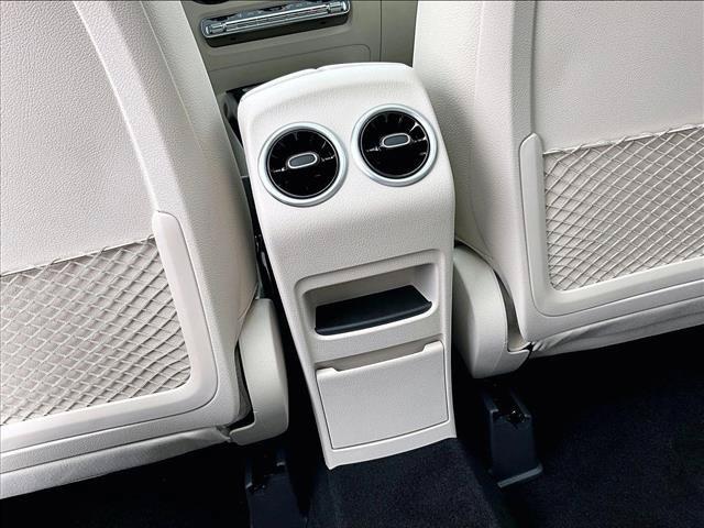 2026 Mercedes-BENZ GLB 缩略图 19