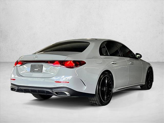 2026 Mercedes-BENZ E-CLASS 缩略图 17