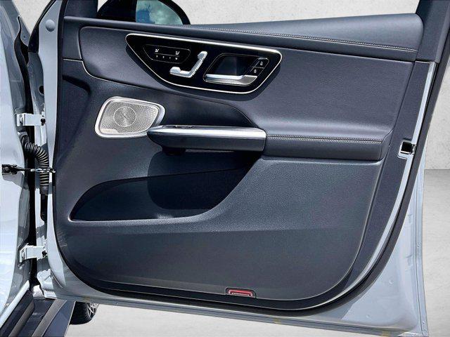 صورة مصغرة 30 لـ 2027 Mercedes-BENZ GLC