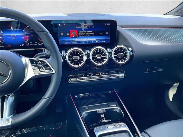 MERCEDES-BENZ GLA-CLASS - 8