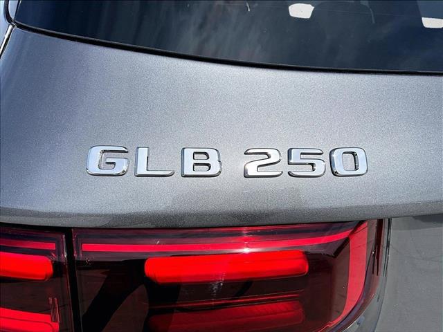 2026 Mercedes-BENZ GLB 缩略图 28