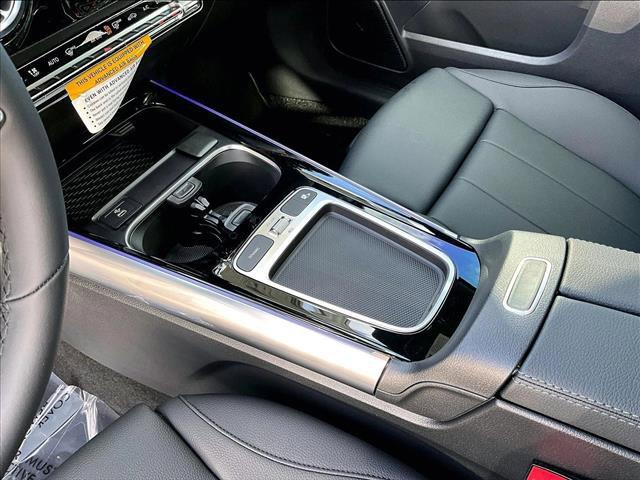 MERCEDES-BENZ GLA-CLASS - 10