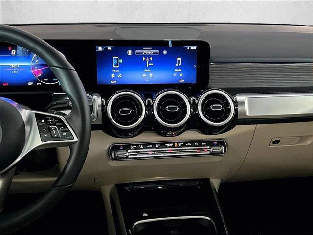 صورة 8 لـ 2026 Mercedes-BENZ GLB